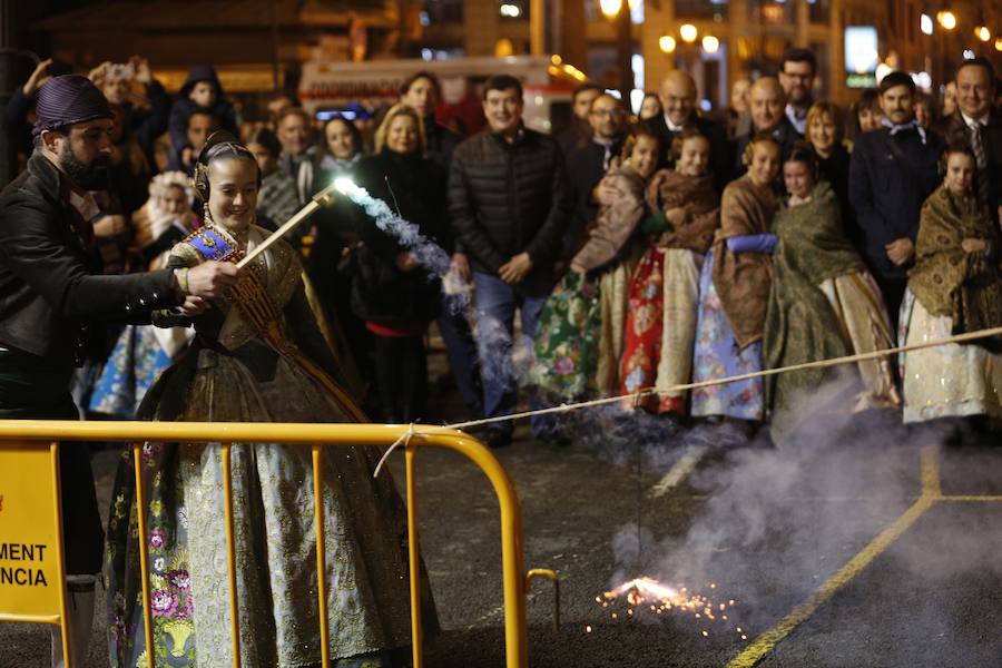 fotos cremà de la falla infantil municipal de las fallas 2018 las